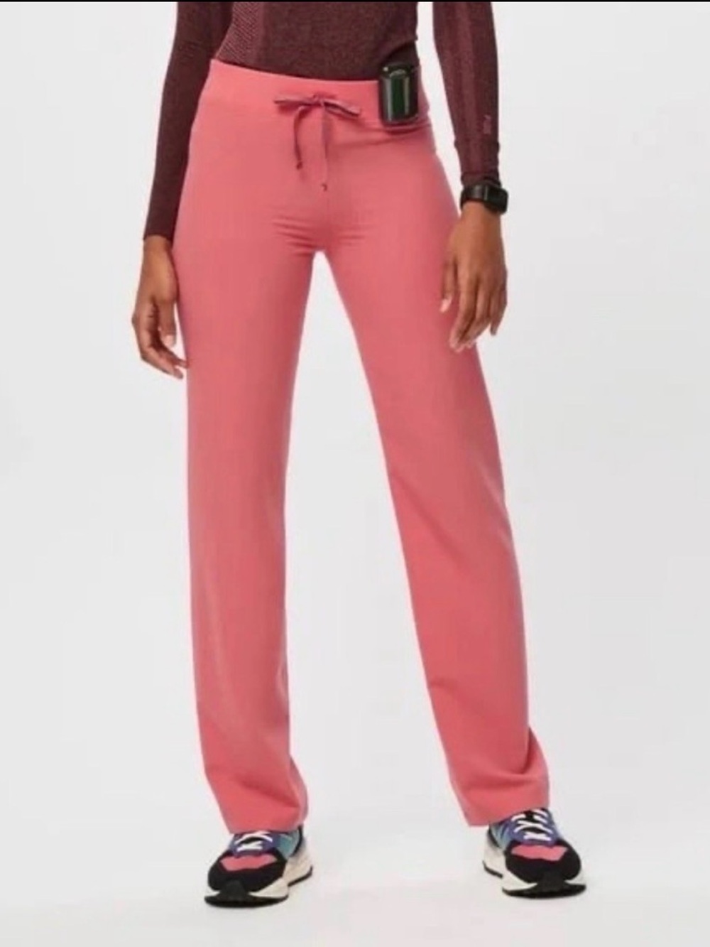 FIGS women's mauve Livingston scrub pants medium
